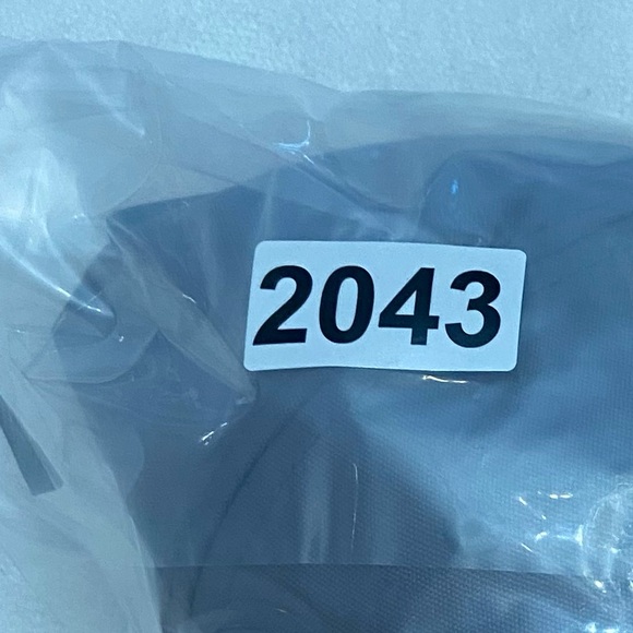 New! Set of 2 Titleist cotton embroidered Logo Golf Hats gray black 2043 - Picture 5 of 5